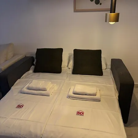 Апартаменты Modern And Exclusive 50m From Sea Center Торевьиа
